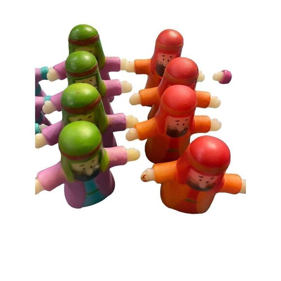 46  Lot Christmas Nativity Finger Puppets Rubber Jesus Mary Joseph Wisemen VTG - Picture 2 of 5